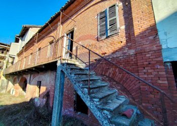 Casa all\'aperto - Rustico Via Roma
 
54, Castagnole Monferrato - foto 5