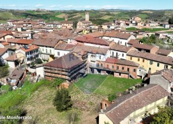 Edificio all\'aperto - Rustico Via Roma
 
54, Castagnole Monferrato - foto 34