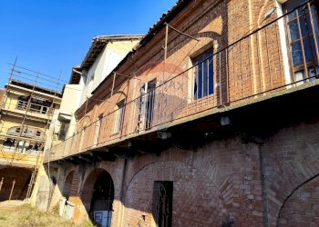 Edificio all\'aperto - Rustico Via Roma
 
54, Castagnole Monferrato - foto 37
