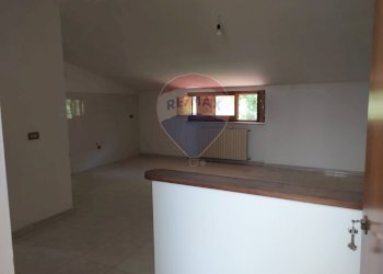 Stanza vuota - Attico San Marco Argentano - foto 6