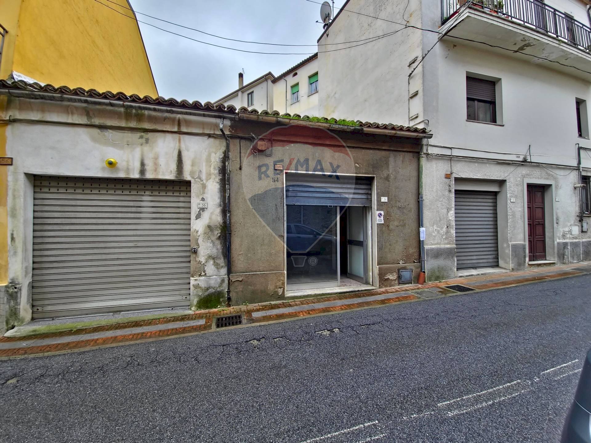 Casa all\'aperto - Locale Commerciale via Duca Degli Abruzzi
 
54, San Marco Argentano - foto 2