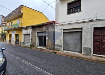 Casa all\'aperto - Locale Commerciale via Duca Degli Abruzzi
 
54, San Marco Argentano - foto 4