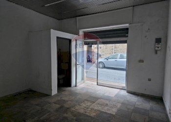 Stanza vuota - Locale Commerciale via Duca Degli Abruzzi
 
54, San Marco Argentano - foto 10