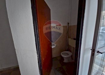 Bagno - Locale Commerciale via Duca Degli Abruzzi
 
54, San Marco Argentano - foto 11