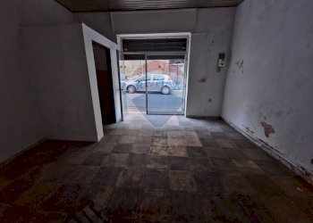 Stanza vuota - Locale Commerciale via Duca Degli Abruzzi
 
54, San Marco Argentano - foto 15