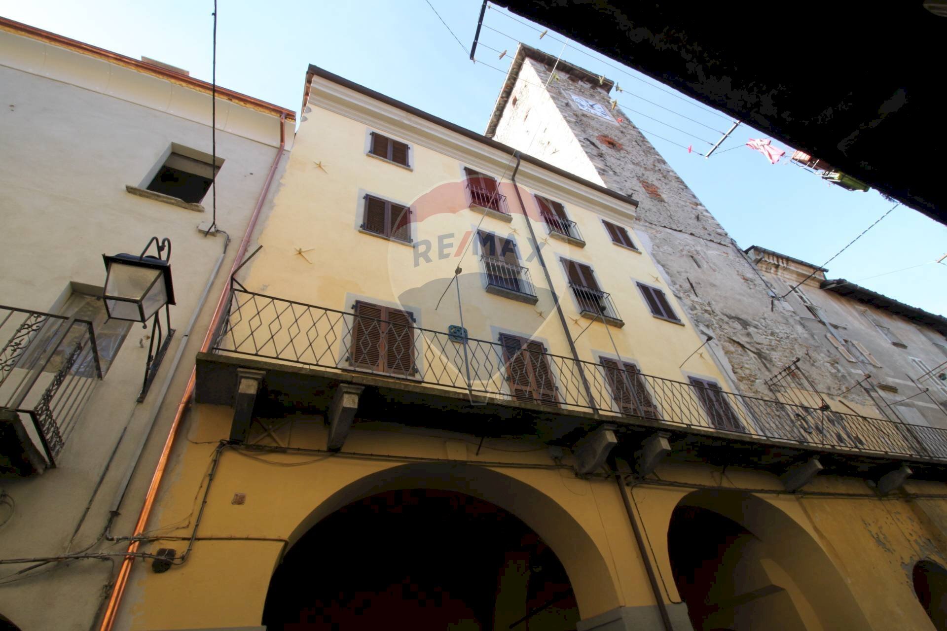Edificio all\'aperto - Three-room apartment via arduino
35, Cuorgnè - photo 2