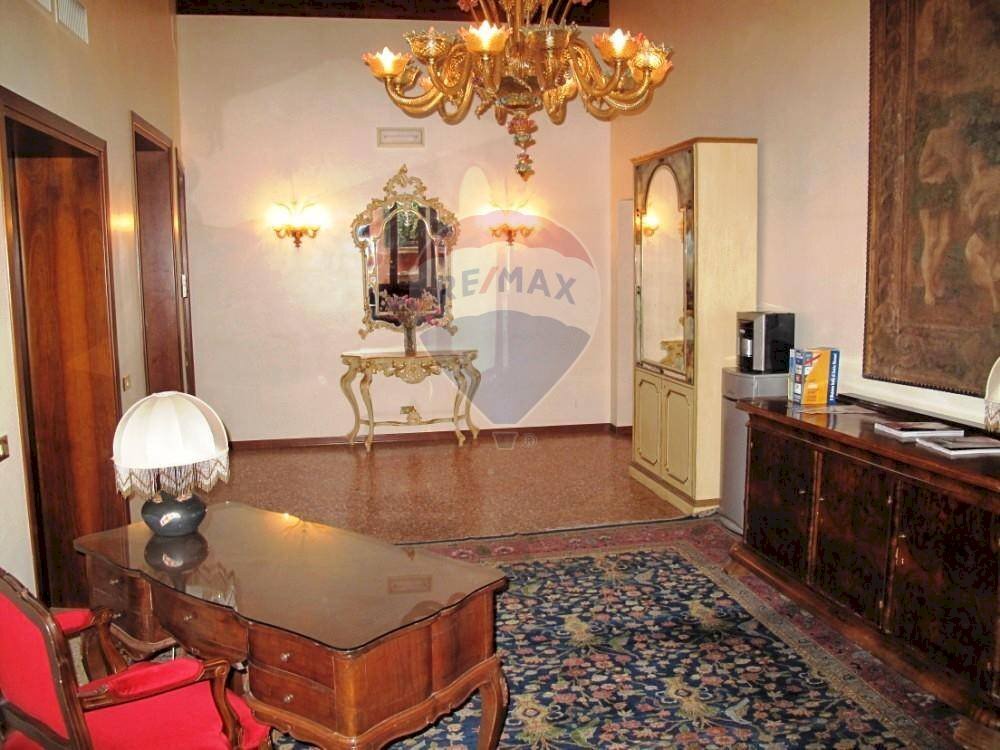 Soggiorno - Trilocale San Marco
 
3614, Venezia - foto 1