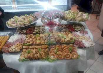 Dettagli - Bar Tavola Calda - Fredda Via San Secondo
 
35, Torino - foto 28