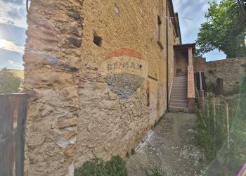 Casa all\'aperto - Casa semi indipendente Via Vittorio Emanuele III
 
53, San Marco Argentano - foto 10