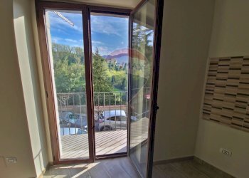 Ricezione / Lobby - Casa semi indipendente Via Vittorio Emanuele III
 
53, San Marco Argentano - foto 16