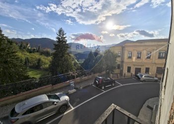 Edificio all\'aperto - Casa semi indipendente Via Vittorio Emanuele III
 
53, San Marco Argentano - foto 17