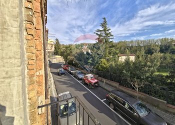 Balcone - Casa semi indipendente Via Vittorio Emanuele III
 
53, San Marco Argentano - foto 19