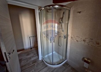 Bagno - Casa semi indipendente Via Vittorio Emanuele III
 
53, San Marco Argentano - foto 35