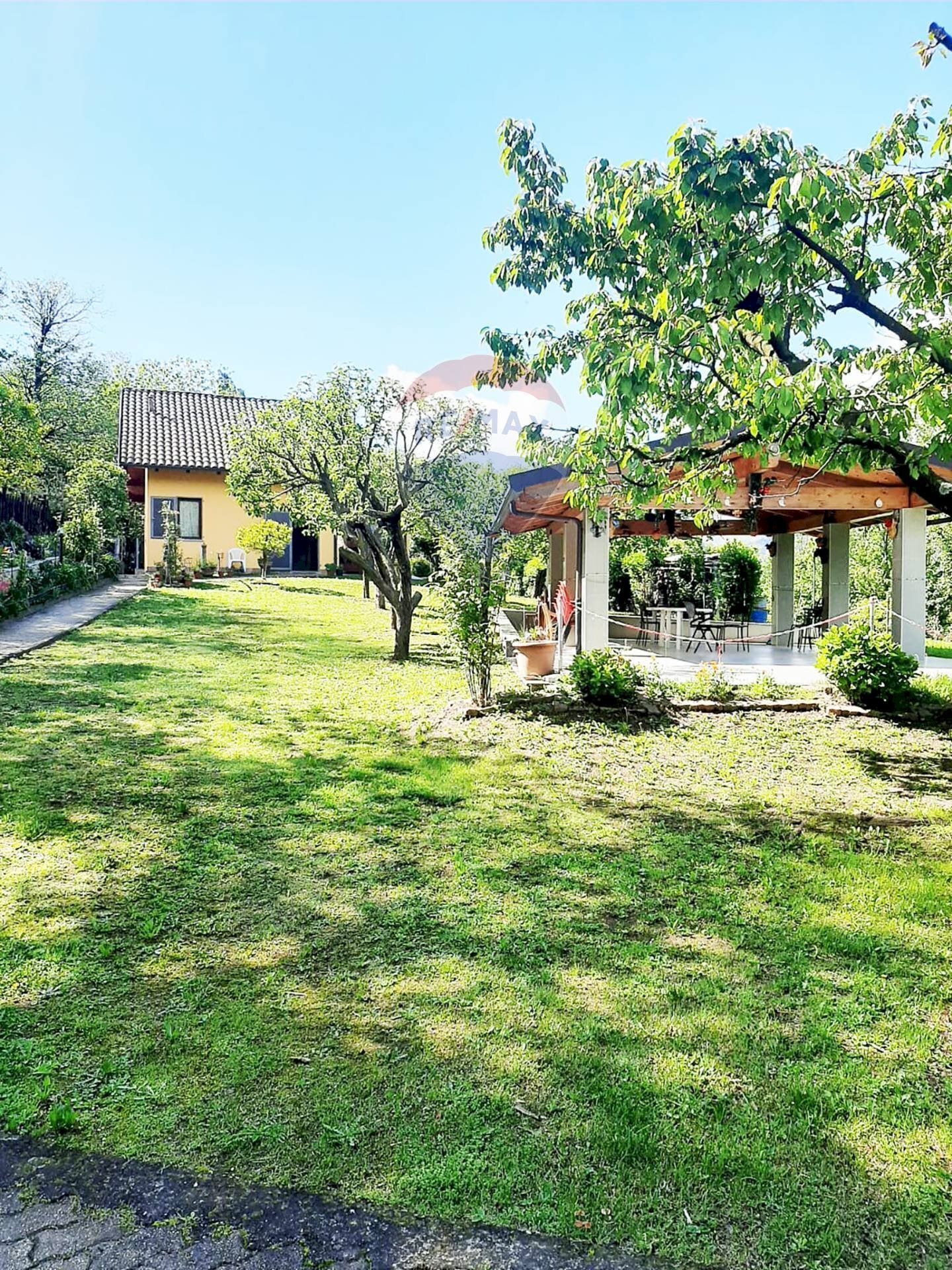 Giardino - Villa FRAZIONE FONTANELLE
 
1, Reano - foto 1