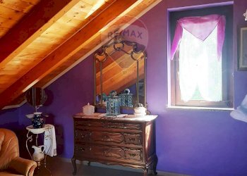 Camera / camera da letto - Villa FRAZIONE FONTANELLE
 
1, Reano - photo 15