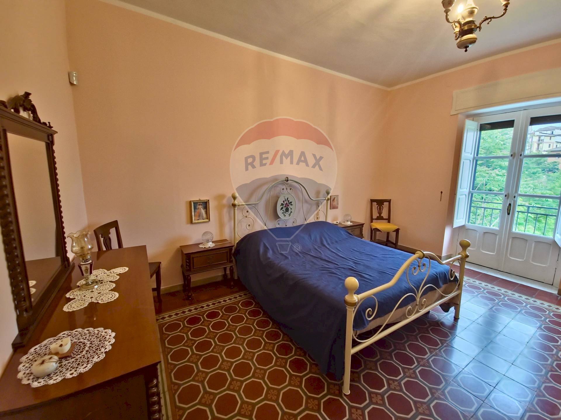 Camera / camera da letto - Trilocale Via Duca Degli Abbruzzi
 
63, San Marco Argentano - foto 2