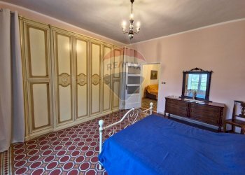 Camera / camera da letto - Trilocale Via Duca Degli Abbruzzi
 
63, San Marco Argentano - foto 28