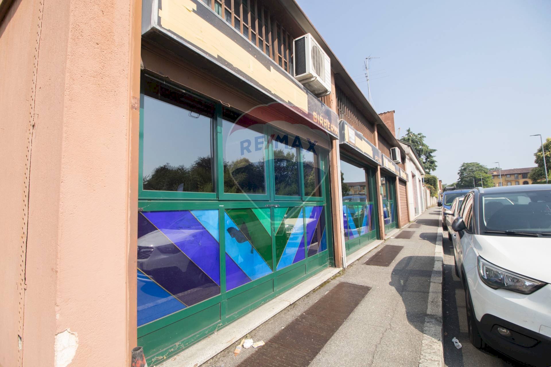 Edificio all\'aperto - Locale Commerciale Via Macallè
 
20, Seregno - foto 2