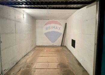 Parcheggio - Box Via Solferino
 
86, Seregno - foto 3