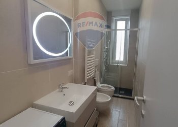 Bagno - Bilocale via vignareto
 
17, Besana in Brianza - foto 16