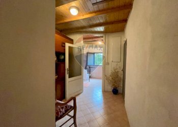 CORRIDOIO AL BAGNO - Independent house Localita' Valdibura, 2 51020 Sambuca Pistoiese PT, Sambuca Pistoiese - photo 17