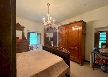 3 ° CAMERA MATRIMONIALE - Independent house Localita' Valdibura, 2 51020 Sambuca Pistoiese PT, Sambuca Pistoiese - photo 35