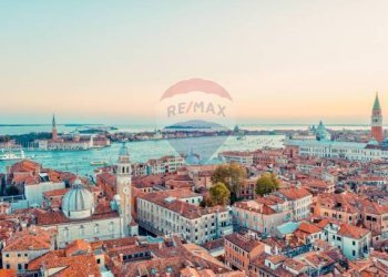 VENEZIA - Bilocale SESTIERE DI SAN MARCO
 
3614, Venezia - foto 49