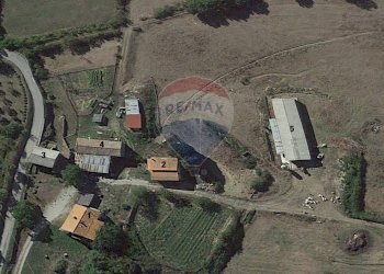 Vista aerea - Rustico Via di San Cresci
 
42, Borgo San Lorenzo - foto 10