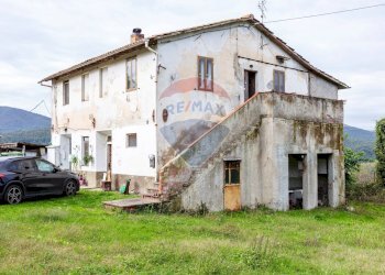 Casa all\'aperto - Rustico Via di San Cresci
 
42, Borgo San Lorenzo - foto 16