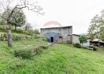 Casa all\'aperto - Rustico Via di San Cresci
 
42, Borgo San Lorenzo - foto 32