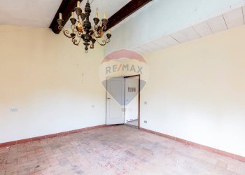 Stanza vuota - Rustico Via di San Cresci
 
42, Borgo San Lorenzo - foto 37