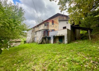 FACCIATA ESTERNA POSTERIORE - Casa indipendente strada statale porrettana
 
226 - 227, Alto Reno Terme - foto 1