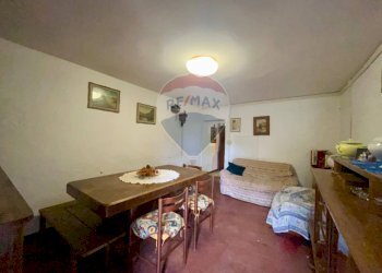 SOGGIORNO CON DOPPIA USCITA - Casa indipendente strada statale porrettana
 
226 - 227, Alto Reno Terme - foto 7