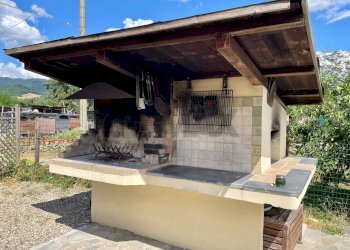 Forno barbeque e pizza - Rustic via del piano
 
21, Scarperia e San Piero - photo 5