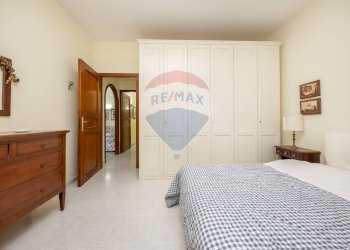 Camera / camera da letto - Quadrilocale via livorno
 
103, Aci Castello - foto 6