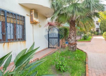 Casa all\'aperto - Quadrilocale via livorno
 
103, Aci Castello - foto 25