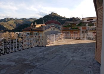 Terrazza - Apartment via oberdan, Francavilla di Sicilia - photo 3