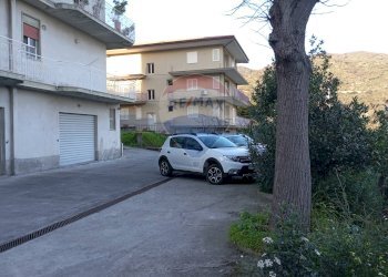 Edificio all\'aperto - Apartment via oberdan, Francavilla di Sicilia - photo 13