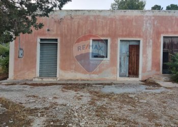 Casa all\'aperto - Terreno agricolo Via Contrada Gravaglione
 
SNC, Mattinata - foto 10