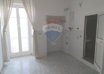 Stanza vuota - Appartamento Via Silvio Pellico
 
9, Mattinata - foto 9