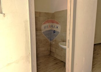 Bagno - Ufficio Via Stella
7, Manfredonia - foto 16