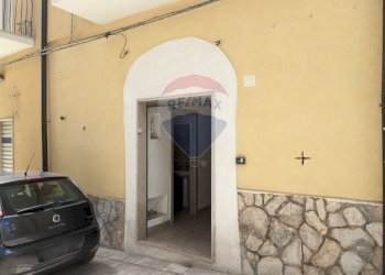 Parcheggio - Ufficio Via Stella
7, Manfredonia - foto 20