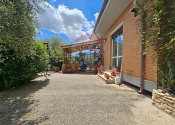 Terrazza - Villa Contrada Bastìa - F878+7J3, Lucera - foto 41