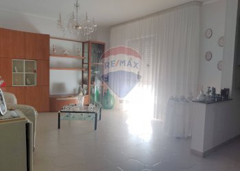 Soggiorno - Appartamento Parco Sicilia
 
6, Manfredonia - foto 7