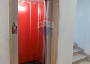 Scale - Appartamento Parco Sicilia
 
6, Manfredonia - foto 41