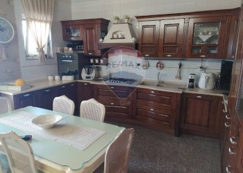 Cucina - Quadrilocale Via Giuseppe Verdi
 
89, Monte Sant'Angelo - foto 17