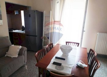 Sala da pranzo - Quadrilocale Via Giuseppe Verdi
 
89, Monte Sant'Angelo - foto 11