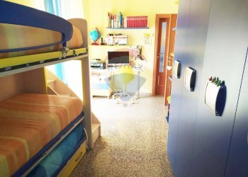 Camera / camera da letto - Quadrilocale Via Giuseppe Verdi
 
89, Monte Sant'Angelo - foto 20