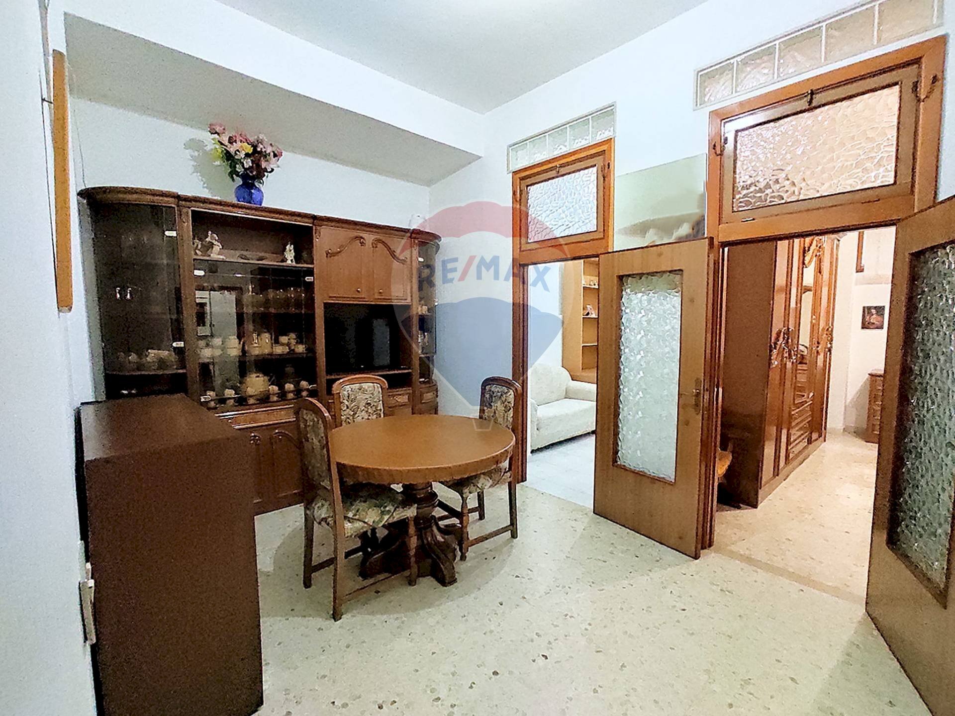 Sala da pranzo - Trilocale Via Cesare Battisti
 
64, Mattinata - foto 2