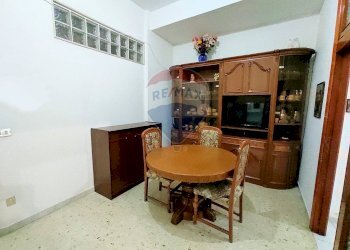 Sala da pranzo - Trilocale Via Cesare Battisti
 
64, Mattinata - foto 3